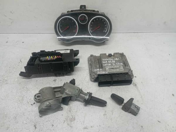 BOITIER COMPLET OPEL CORSA D 1.3CDTI ( A13DTR ) 00UU BOSCH - Vue 1